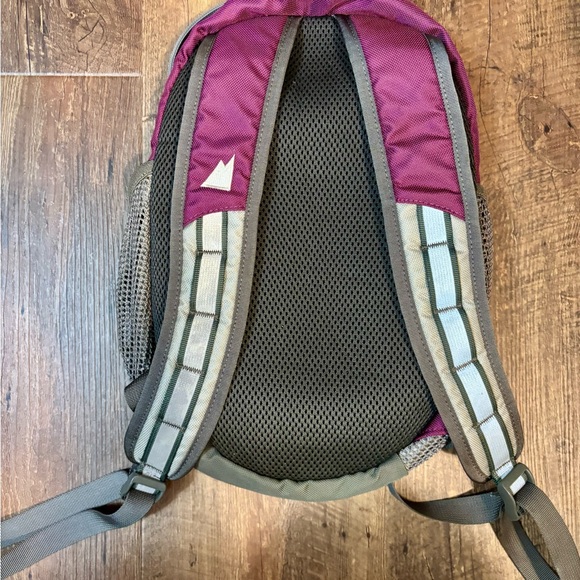 MEC Purple and Gray Backpack - Picture 3 of 9